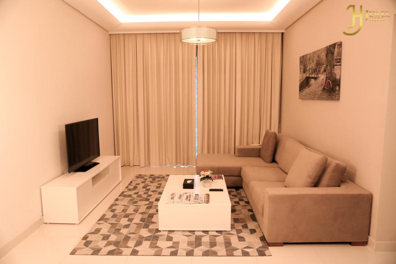 Sunday Luxury Downtown Adliya Formerly Jewel Hotel Manama Exterior photo