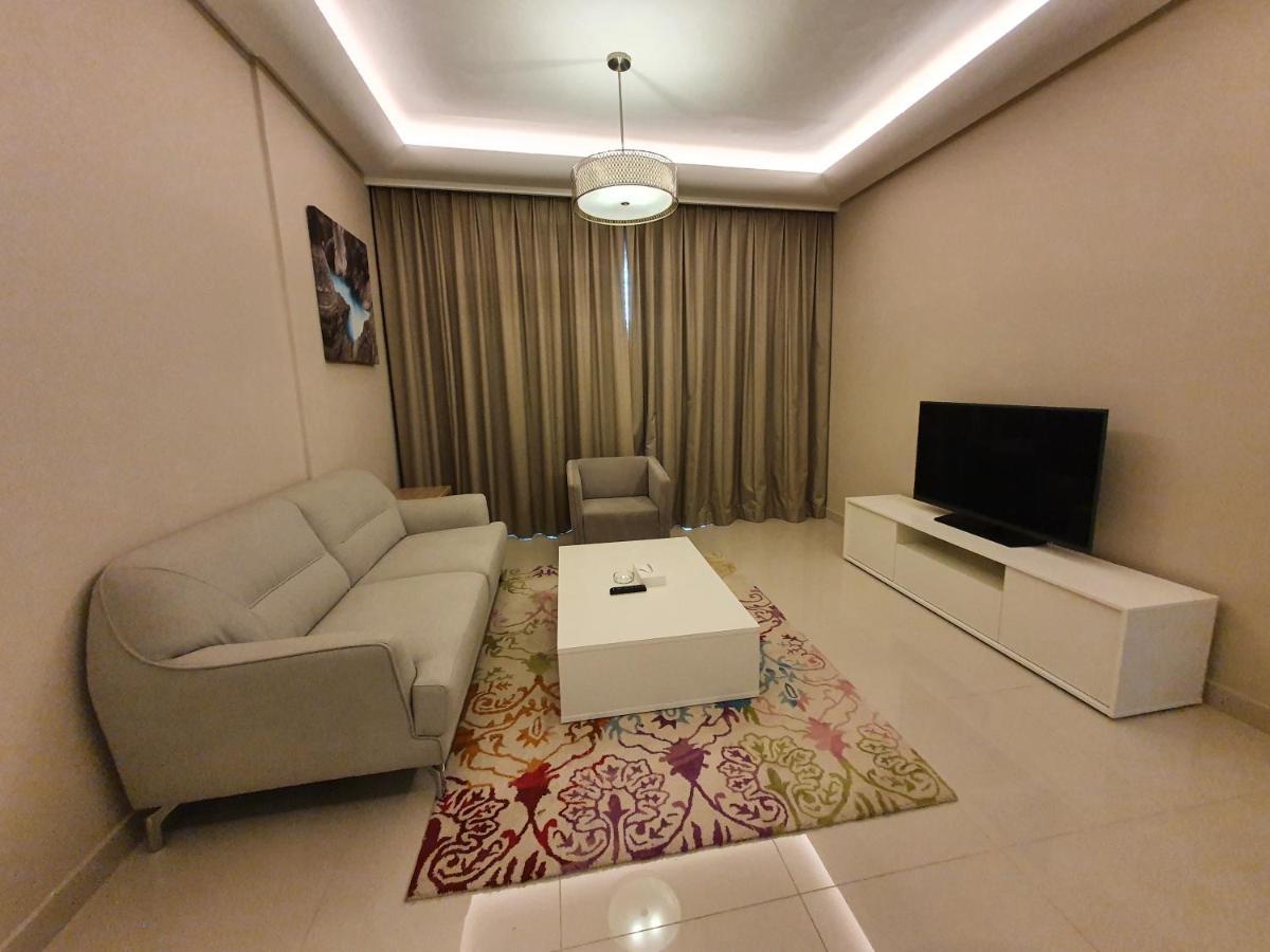 Sunday Luxury Downtown Adliya Formerly Jewel Hotel Manama Exterior photo