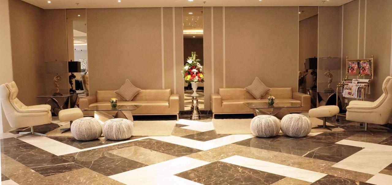 Sunday Luxury Downtown Adliya Formerly Jewel Hotel Manama Exterior photo