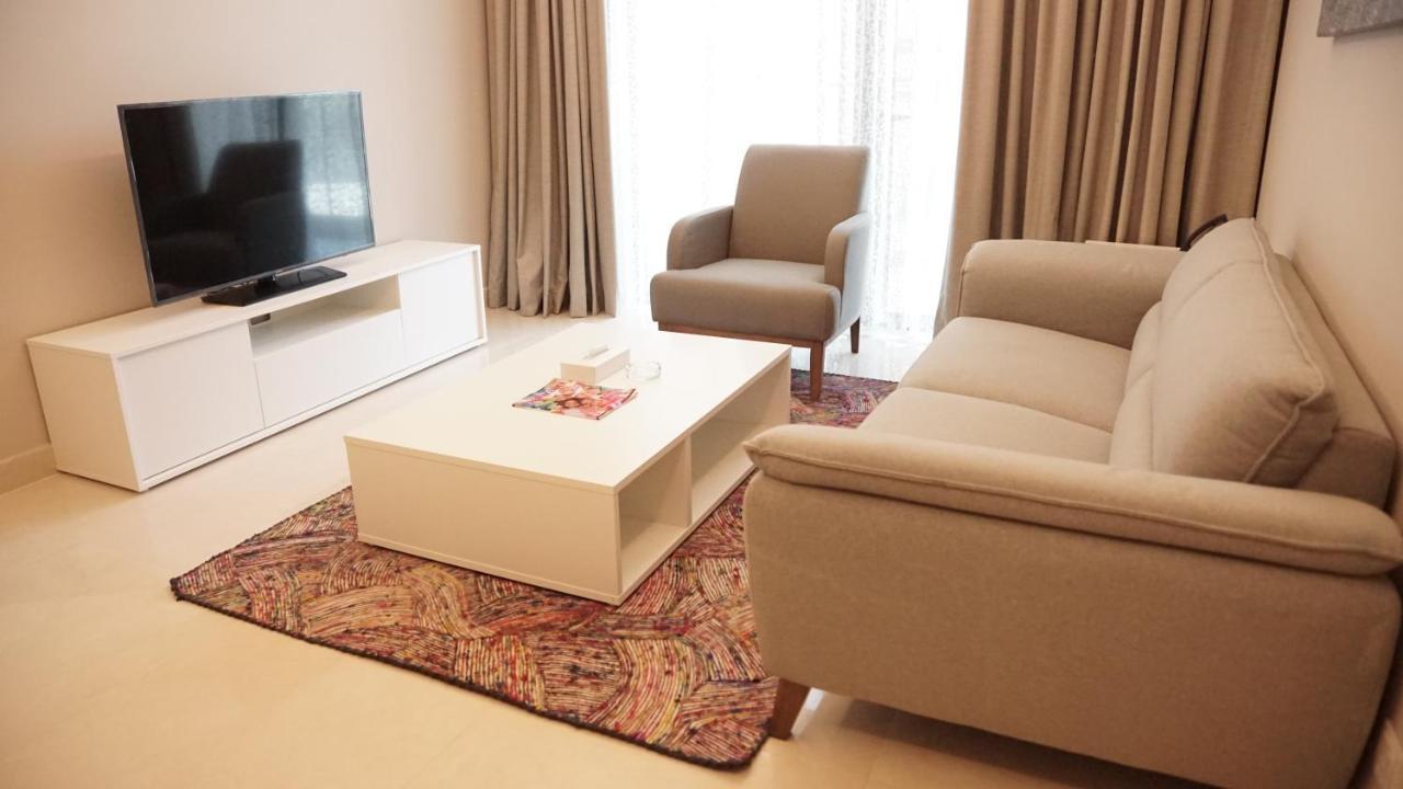 Sunday Luxury Downtown Adliya Formerly Jewel Hotel Manama Exterior photo